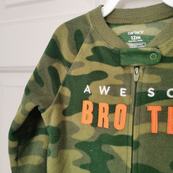 3/$20 Carter's fleece sleeper size 12 m - Picture 2 of 3